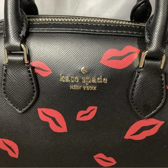 Kate Spade Small Madison Lips Toss Leather Duffle Crossbody Bag EUC 88 - Picture 7 of 13
